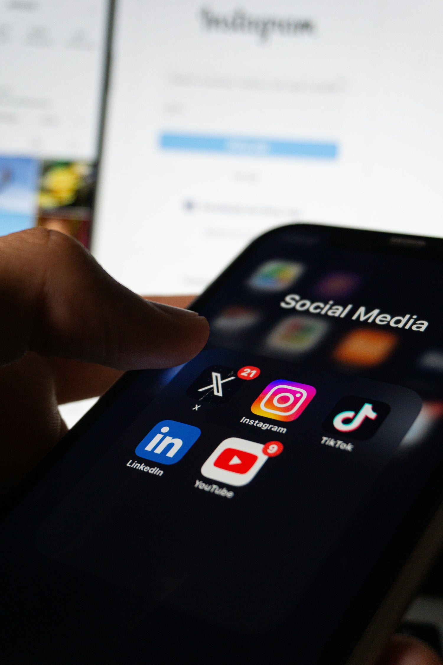 Social Media Income